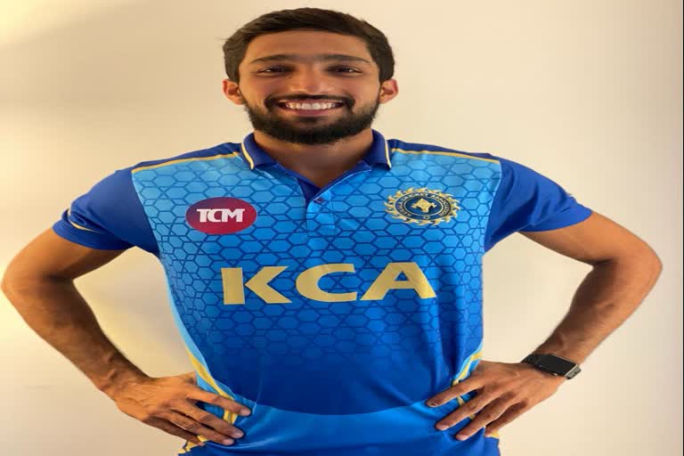 muhammed azharuddeen news  kerala cricket team news  kerala cricketer azharuddeen news  muhammed azharuddeen century in SMAT2021  മുഹമ്മദ് അസ്ഹറുദ്ദീൻ വാർത്തകൾ  കേരള ക്രിക്കറ്റ് ടീം വാർത്തകൾ  കേരള താരം അസ്ഹറുദ്ദീൻ വാർത്തകൾ