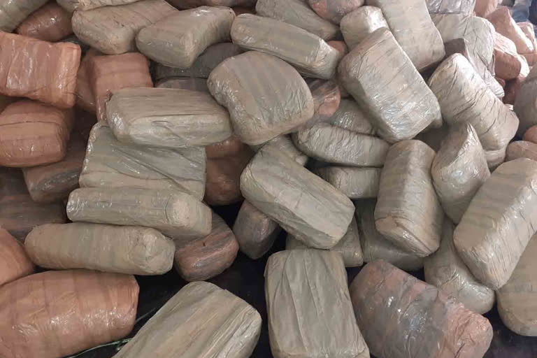 111 kg of charas seized in Himachal's Kullu