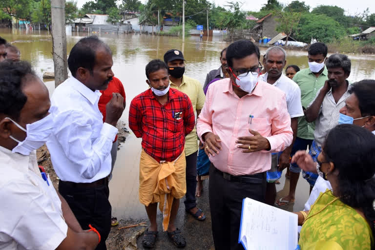 Ramanathapuram collector inspect submerged area