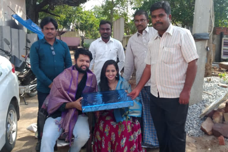 tv anchor lasya sankranthi  celebrations at gadikota in kodad