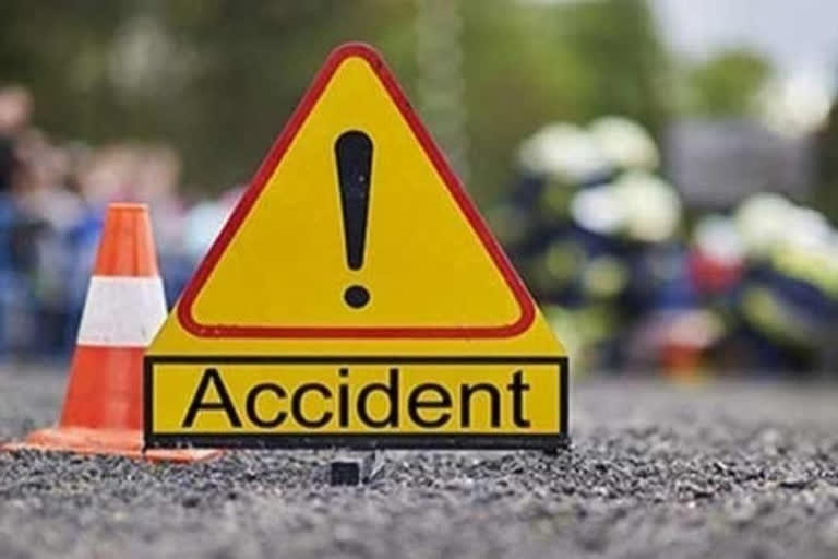 11 passengers killed in Karnataka bus crash