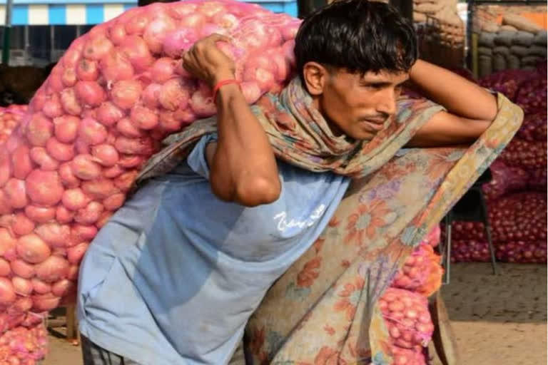 december-wholesale-inflation-slows-to-1-dot-22-per-cent