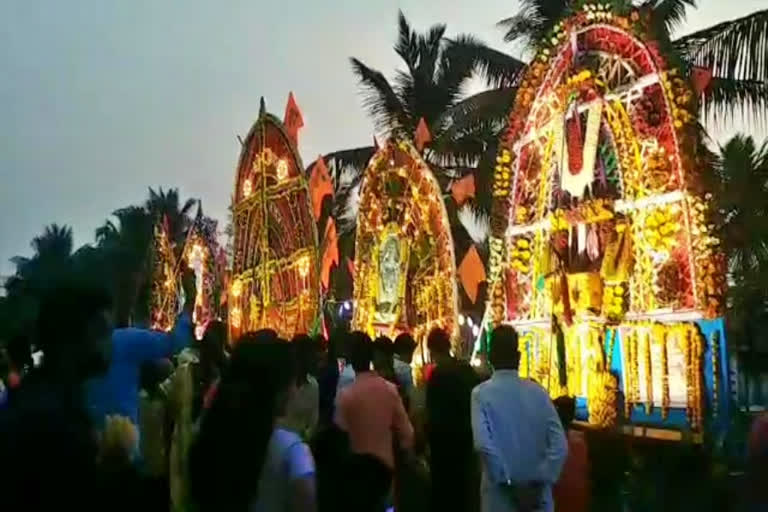 prabhalu theerthalu in konaseema