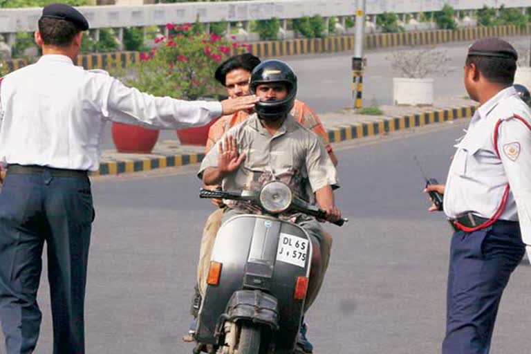 new traffic rules of delhi police