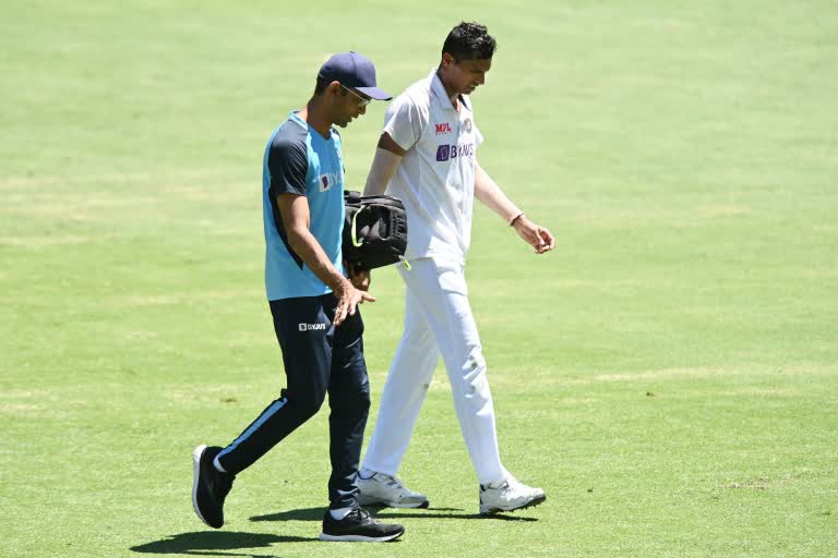 Ind vs Aus: Breakdown of Indian bowlers raises questions on physios