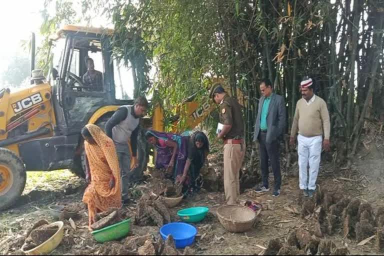 प्रशासन की मौजूदगी में हटवाया अवैध अतिक्रमण