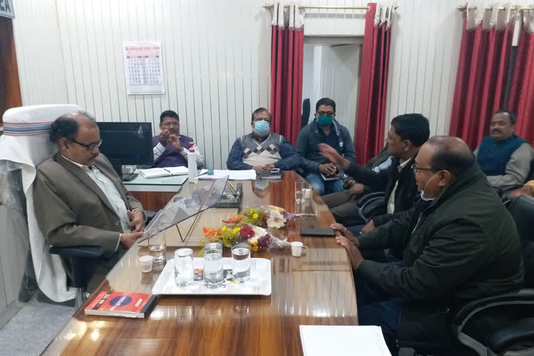 Sadar and Gandey MLA held meeting with GM in giridih