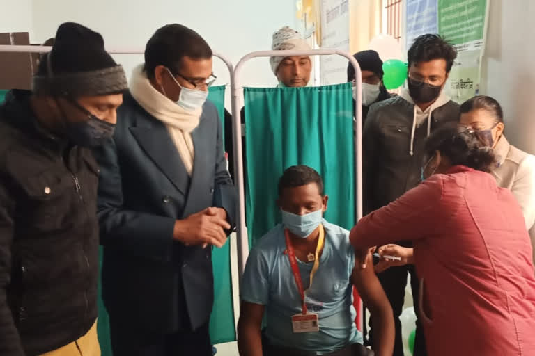 Madhepura Corona Vaccination