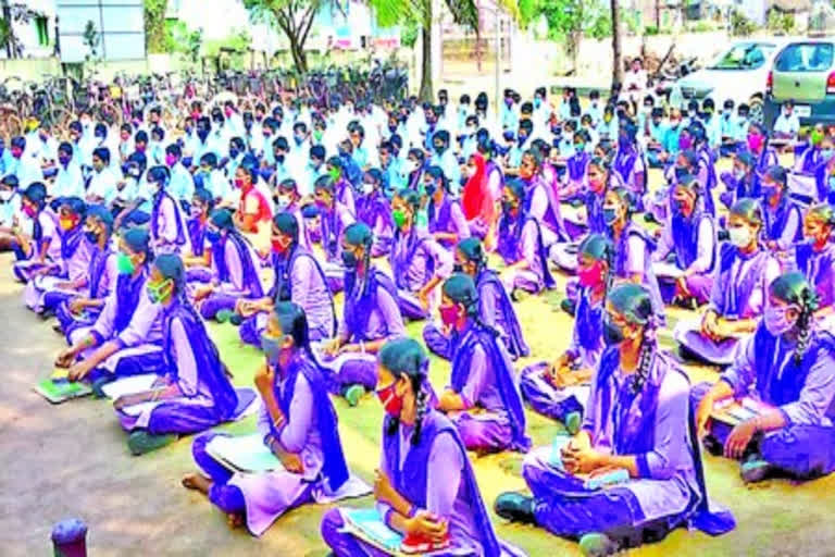 ammavodi beneficiaries waiting for  payments