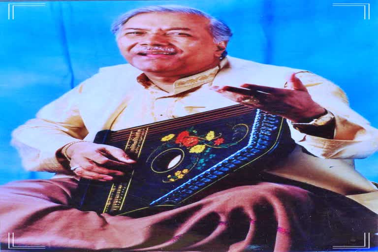 Legendary musician  Ustad Ghulam Mustafa Khanhas passed away at age 90