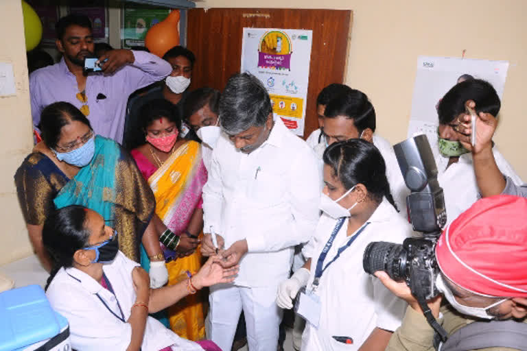 deputy  speaker padmarao call for  let go of the myths  for vaccinated of corona