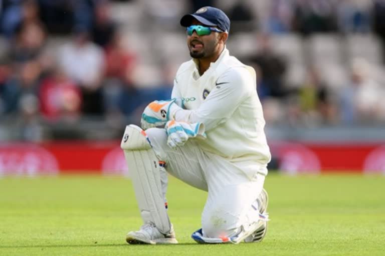 Rishabh Pant sings 'Spiderman, Spiderman' at The Gabba