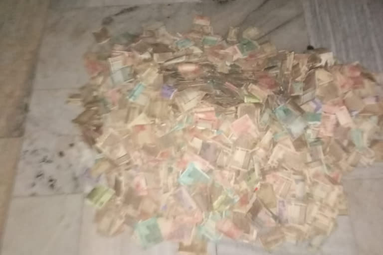 नागौर के मस्जिद में मिले रुपए,  money found in Nagaur Mosque