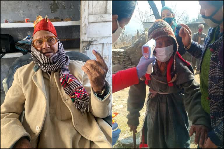 Kullu old voter cast their vote