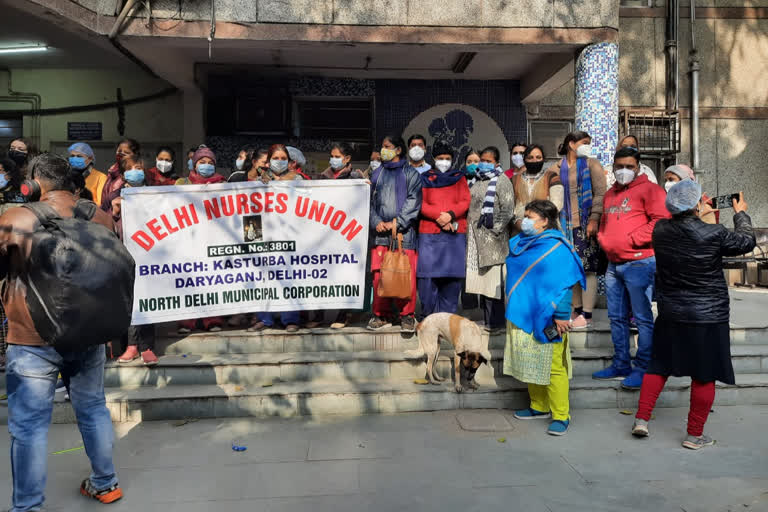 delhi nursing union once again protest for three months delayed salary