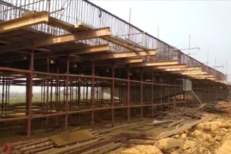 Allegations of disturbances in bridge construction on Karkari river in Chaibasa