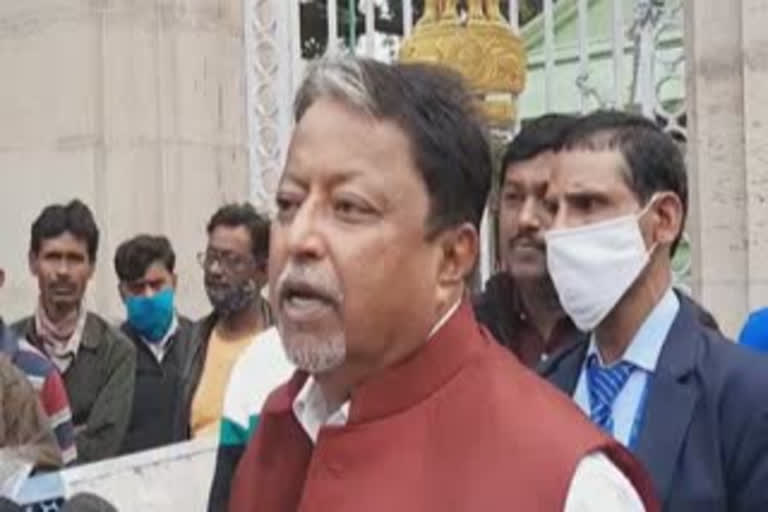 bjp leader Mukul Roy meets governor Jagdeep dhankhar