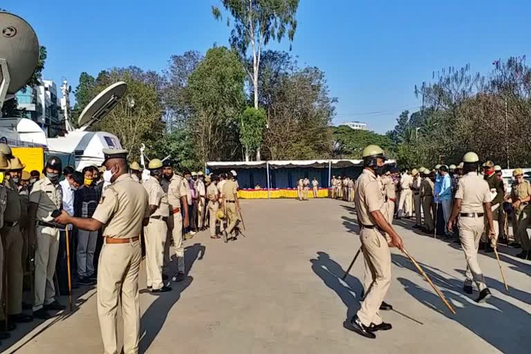 ಕಾಂಗ್ರೆಸ್ ರಾಜಭವನ ಚಲೋ ರ‍್ಯಾಲಿ