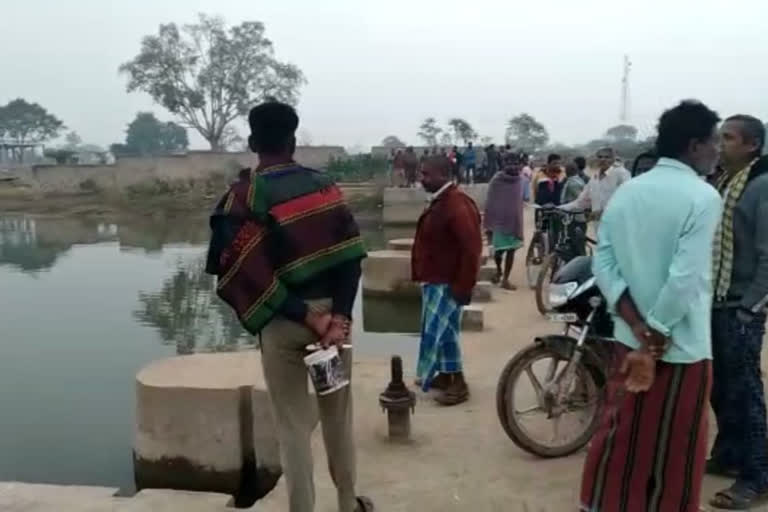 The youth drowned in the drain while taking a bath IN Bemetra