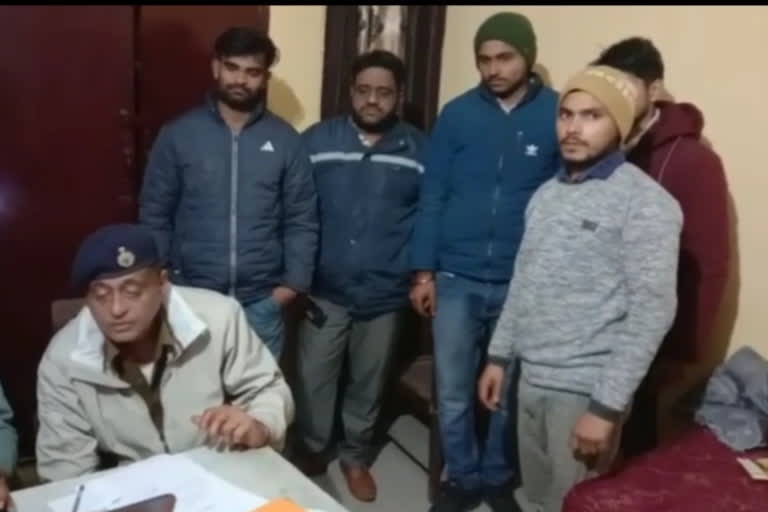 three miscreants looted cash bags from finance employees in yamunanagar