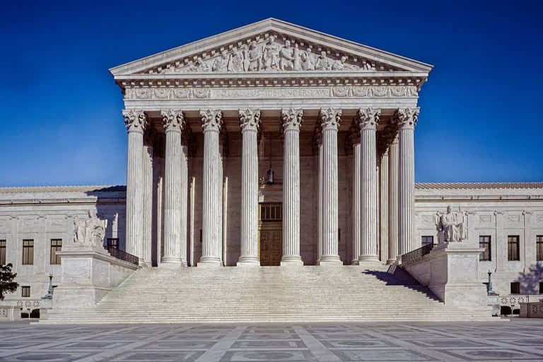 Bomb threat to America Supreme court