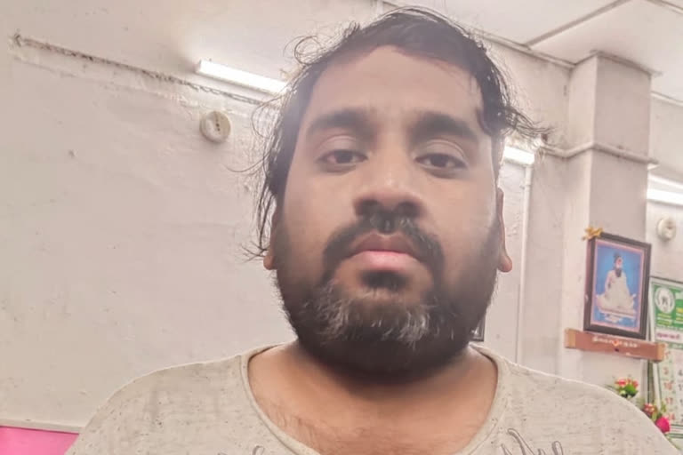 Job racket Chennai software engineer arrest Chennai latest crime news பூந்தமல்லியில் வேலை வாங்கி தருவதாக 24 லட்சம் மோசடி வேலை வாங்கி தருவதாக 24 லட்சம் மோசடி மோசடி சென்னை செய்திகள்