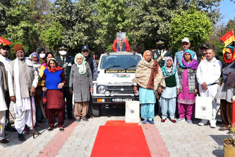 Ex-army man welcomed swarnim vijay mashaal in jhajjar