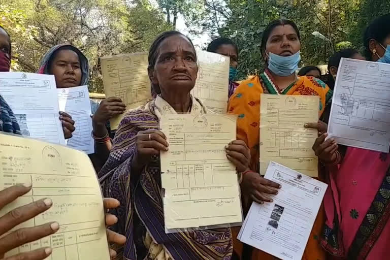 Slum Colony residents demand land patta