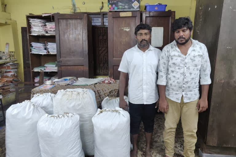 two held for selling Ganja from visakhapatnam