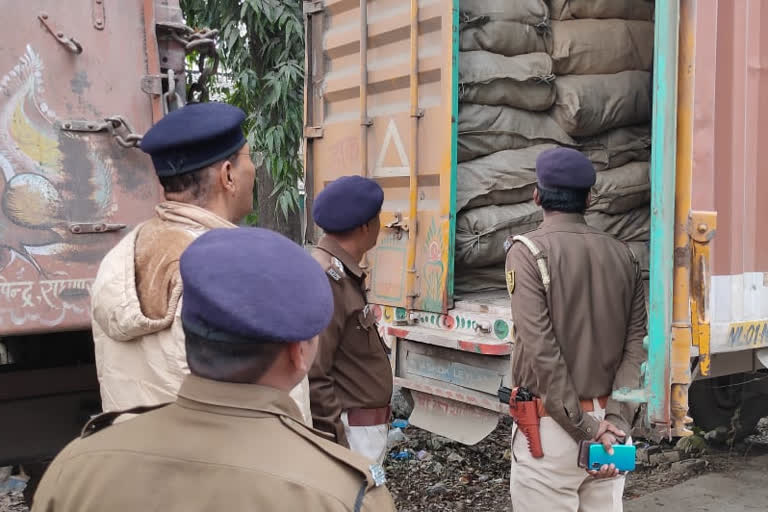 Police seized gutka in Saran