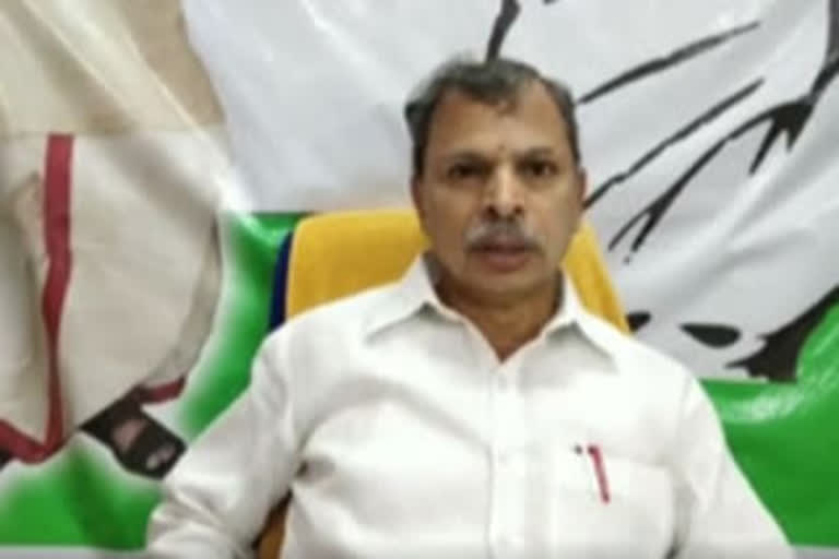 congress leader Tulasireddy demands government to give 10 percent reservation to upper caste poor people