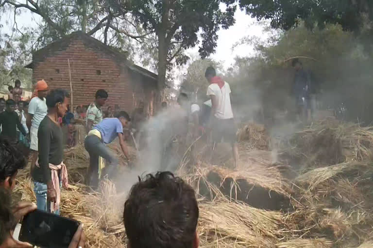 fire in barn in bokaro