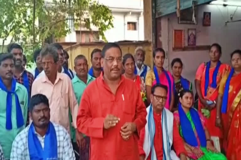 State Mala Mahanada President Karan Shivaji made allegations against other parties