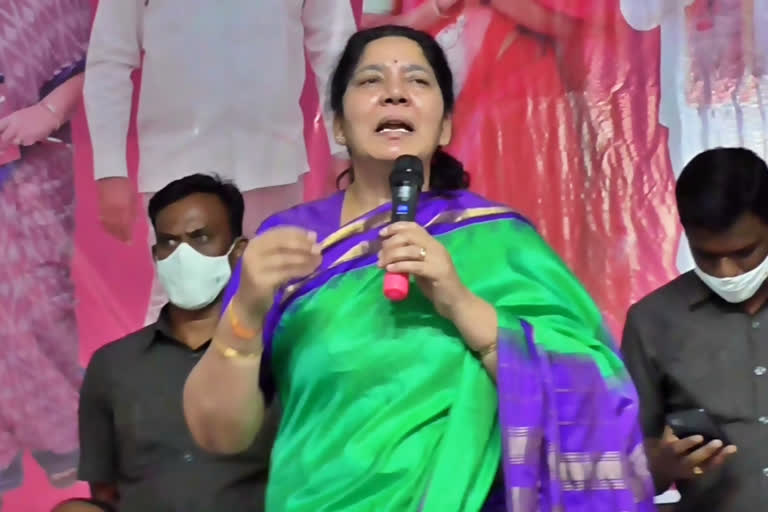 satyavathi rathod comments on union at mahabubabad kesamudram