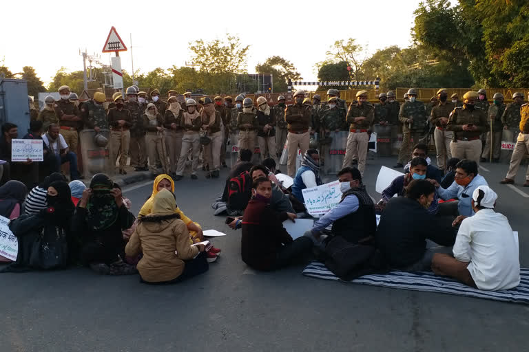 protest  of Rajasthan Urdu teachers ends