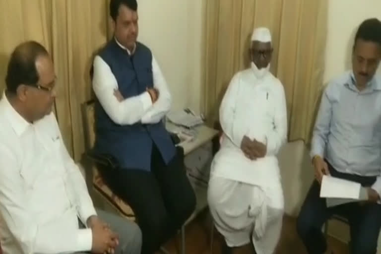 Anna Hazare denies Fadnavis' request regarding hunger strike