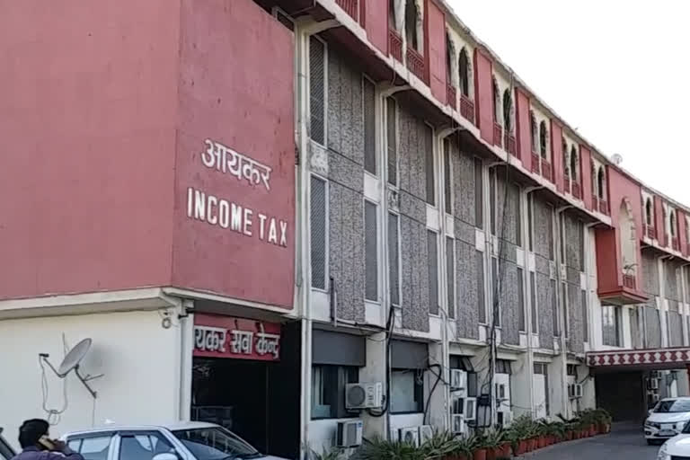 Income tax department raids in Jaipur, 2 हजार करोड़ की अघोषित आय उजागर