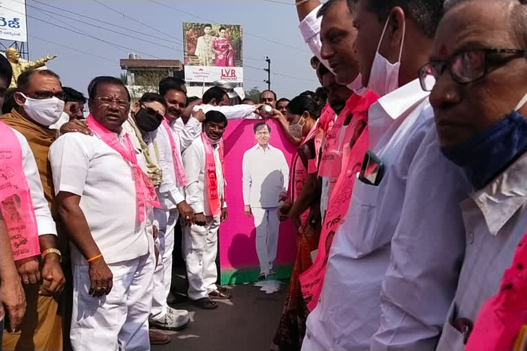 nizamabad urban development authority chairmen says  cm kcr decision to implement for the economically backward upper caste poor in the state is commendable.