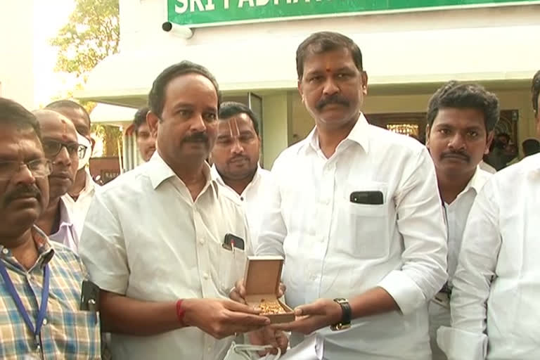 Tirumala officials who expressed honesty