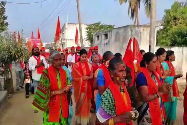 Collection of donations for the construction of Rama Mandir in Vempeta village, Metpalli Mandal, Jagittala District