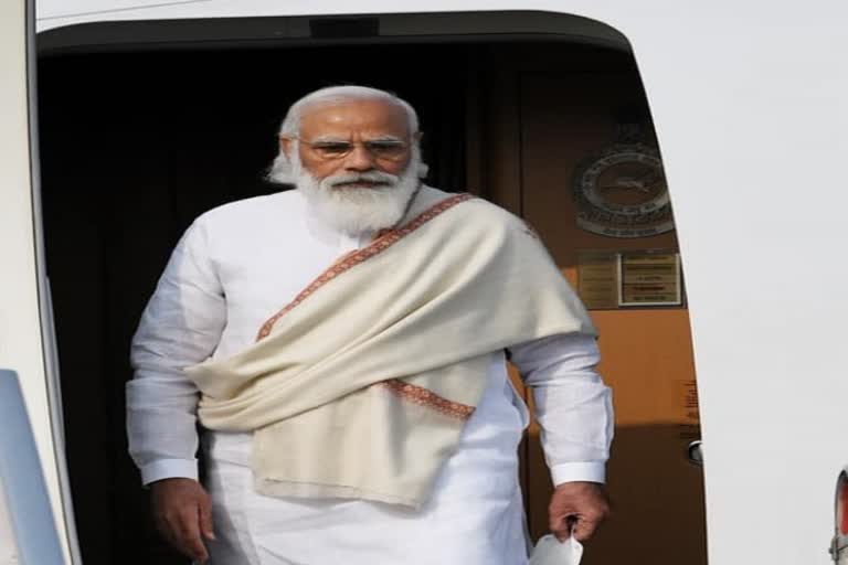 PM Modi's photo from Kolkata gets more than one million likes in Facebook