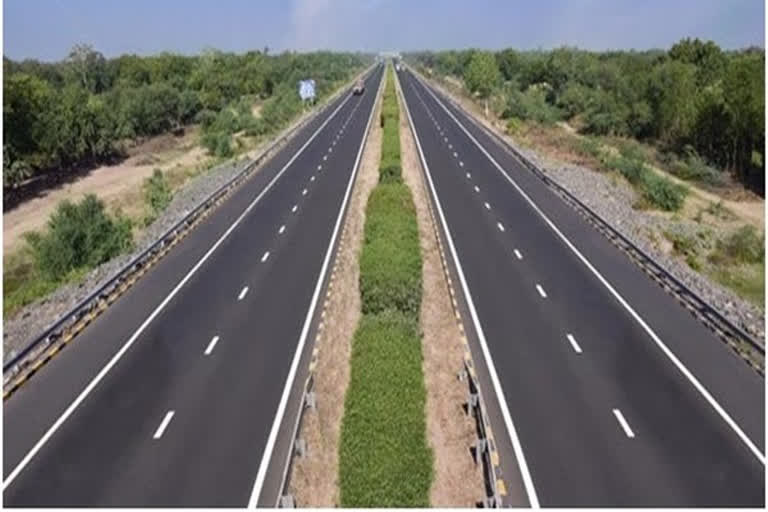 UP becomes first state to have 2 airstrips on expressways for landing, take-off of fighter planes