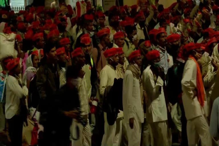 Maharashtra: Farmers from Nashik reach Azad Maidan in Mumbai.