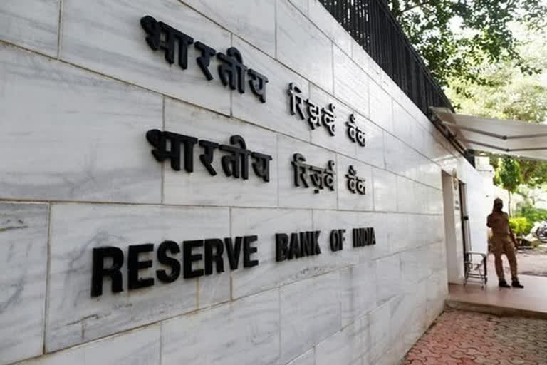 No withdrawal of old Rs 100 notes: RBI