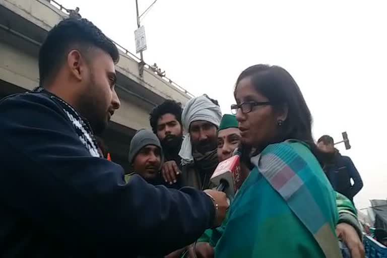 farmers protest ghazipur border  Women farmers on tractor march  tractor march 26 january  Women farmers tractor march  Women farmers tractor march ghazipur border