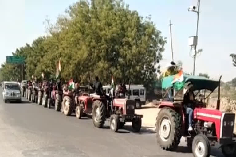 नागौर में किसानों ने निकाली ट्रैक्टर रैली, Farmers took out tractor rally in Nagaur