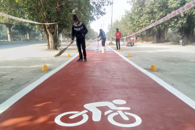 Dwarka cycle track