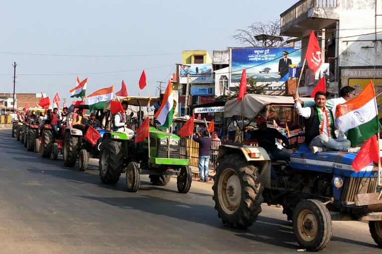 tractor march taken out against agricultural law in giridih