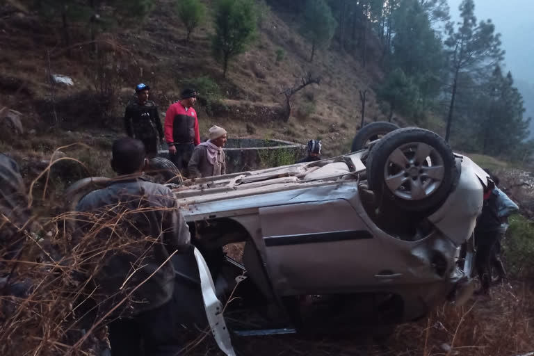 car accident in uttarkashi