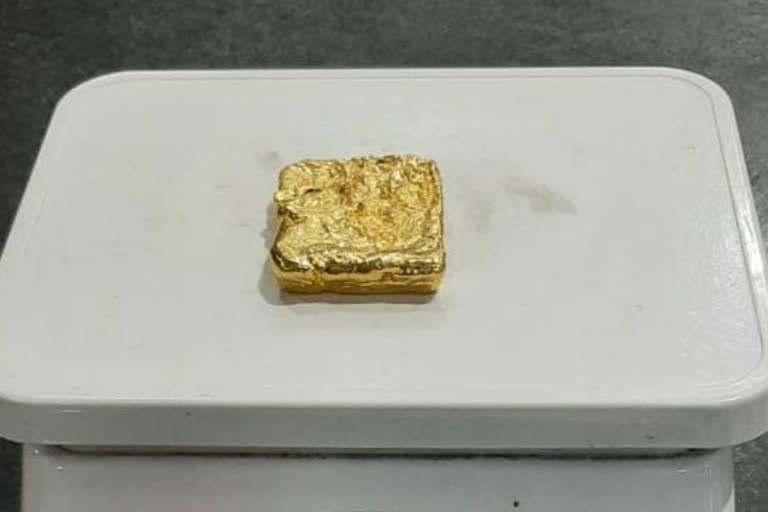 Illegal gold seized at Mangalore airport